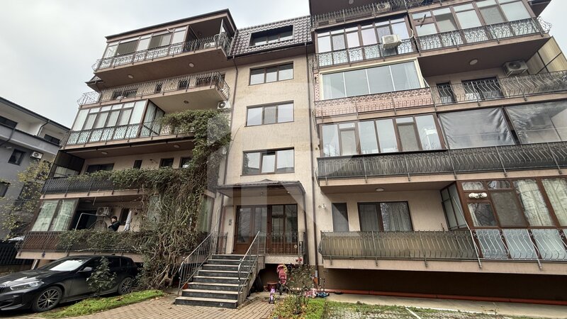Dobroesti Apartament de vanzare  Ilfov,  Str. Doinei cu loc parcare in subteran